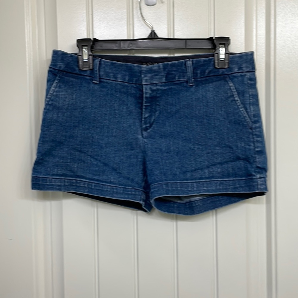 Banana republic jean shorts, size 27